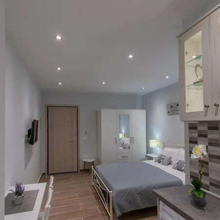 Appartement Dimitris *