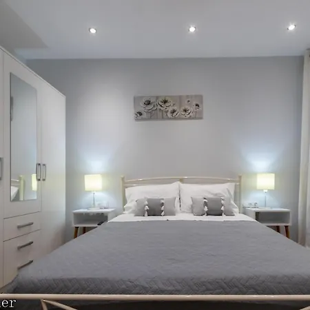 Dimitris Corfu (city)